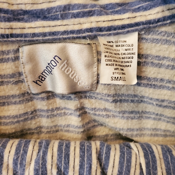 Big comfy pajamas. - Picture 3 of 4